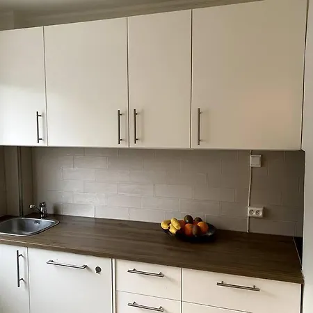 Leilighet Lovely 2 Bedroom With Free Parking