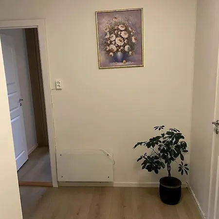 Apartmán Lovely 2 Bedroom With Free Parking *